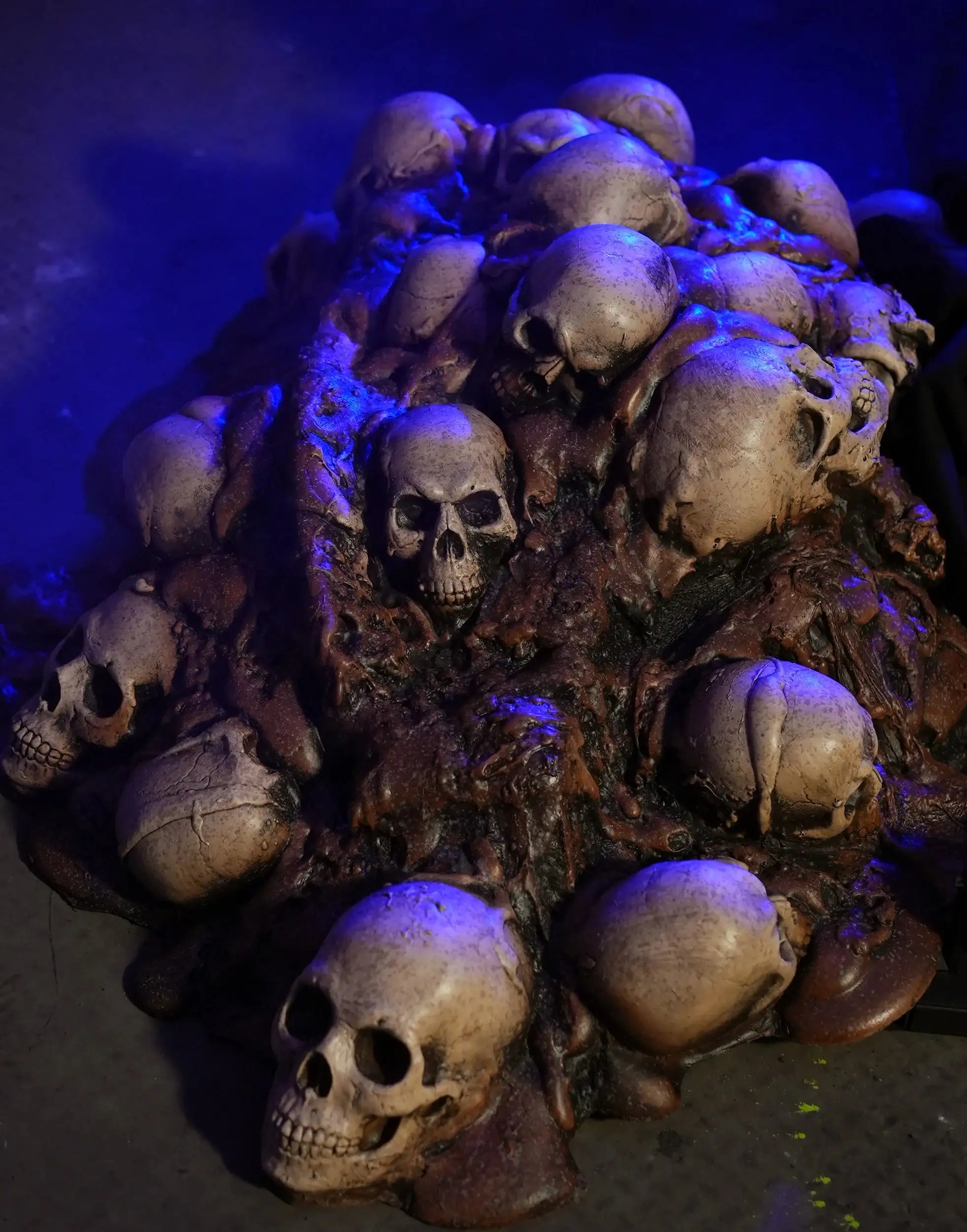 Midnight Studios "Bone Pile" Props Set 4 Midnight Studios "Bone Pile" Props Set - Image 2