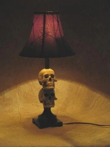 Skeletons And More "Desk Lamp With 2 Mini-Skulls And Antique Shade" Haunted House Lighting 5 Skeletons And More "Desk Lamp With 2 Mini-Skulls And Antique Shade" Haunted House Lighting - Image 3