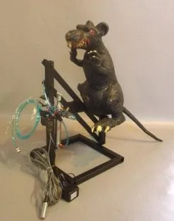 DC PROPS "Pop Up Spitting Rat" Halloween Animatronic